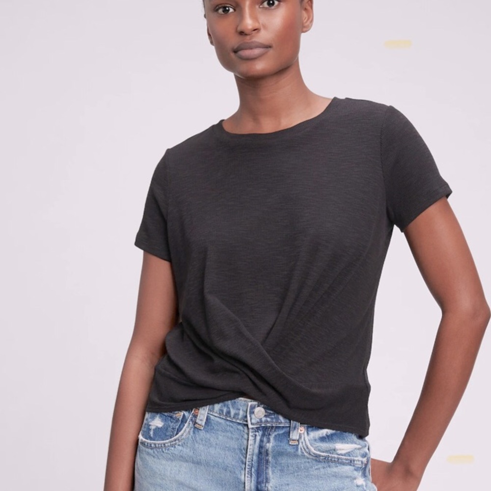 NWT GAP Twist-Front Shirt. Soft stretch cotton blend sweater/T-Shirt.